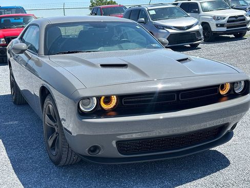 Used 2023 Dodge Challenger SXT RWD image 2