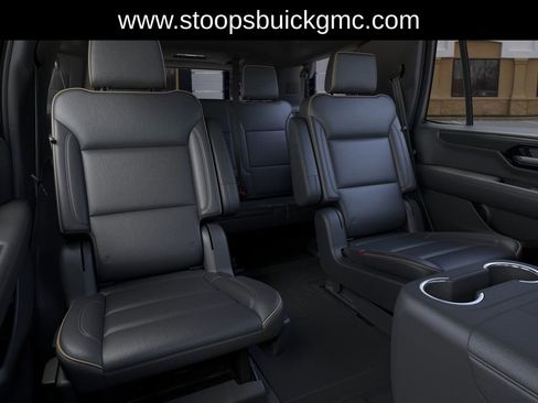 New 2026 GMC Yukon Elevation w/ Elevation Premium Package image 19