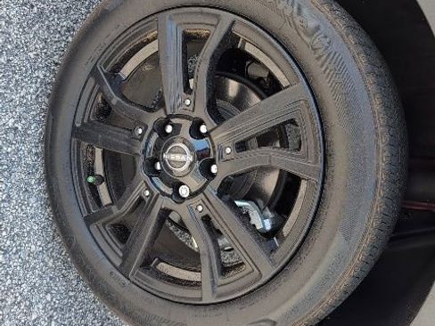 Used 2023 Nissan Kicks SR w/ SR Premium Package image 18