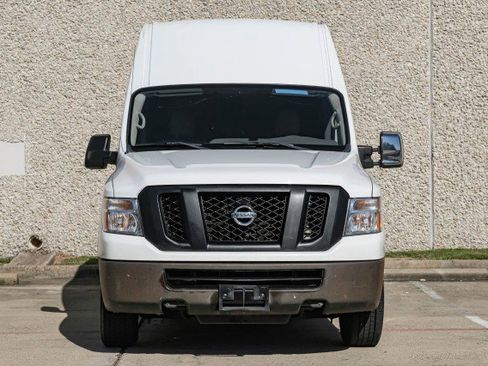 Used 2020 Nissan NV 2500 SV image 7