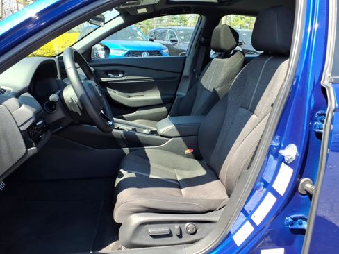 Used 2024 Honda Accord Sport image 16