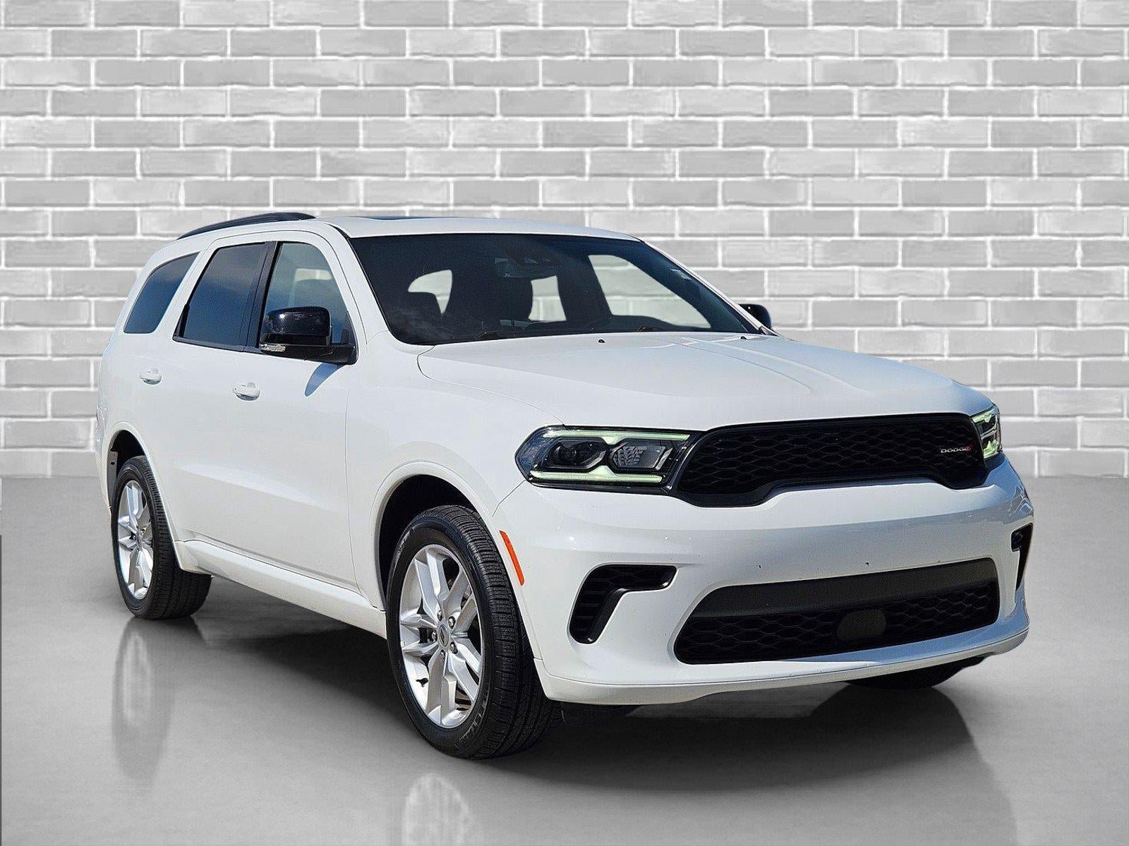 Used 2024 Dodge Durango GT AWD/4WD image 3