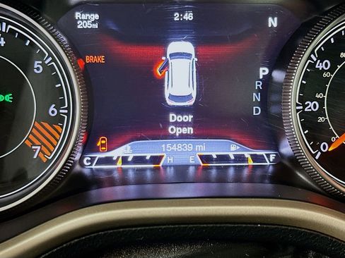 Used 2015 Jeep Cherokee Limited AWD/4WD image 13