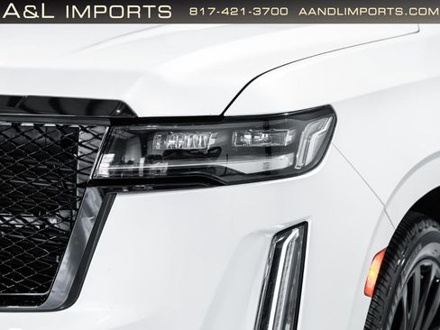 Used 2022 Cadillac Escalade Premium Luxury w/ Performance Package image 27