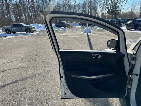 Used 2018 Ford EcoSport SE w/ SE Cold Weather Package FWD image 20
