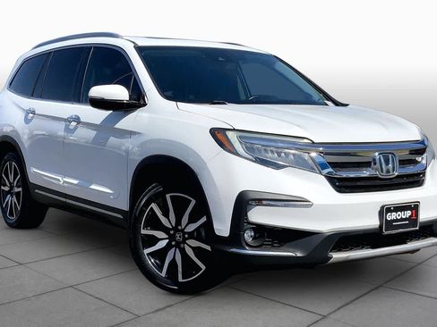 Used 2021 Honda Pilot Touring image 3