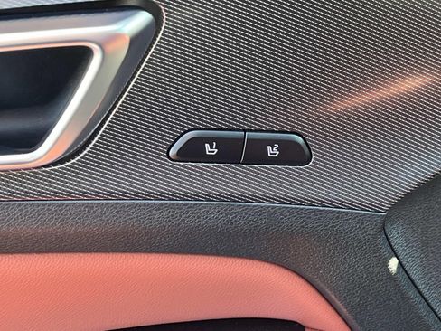 Used 2023 Kia Sportage SX image 27