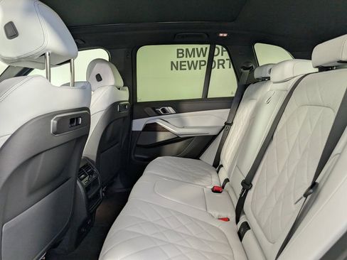 New 2026 BMW X5 xDrive40i image 13