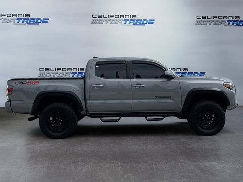 Used 2020 Toyota Tacoma TRD Off-Road w/ Technology Package image 4