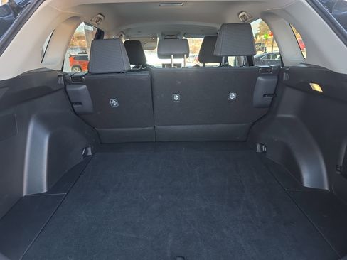 Used 2025 Toyota RAV4 LE image 7