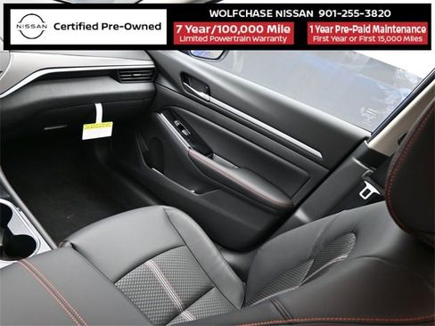Certified 2025 Nissan Altima 2.5 SR image 10