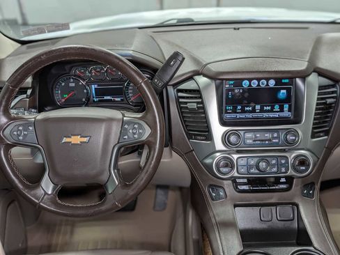 Used 2019 Chevrolet Tahoe LT image 6