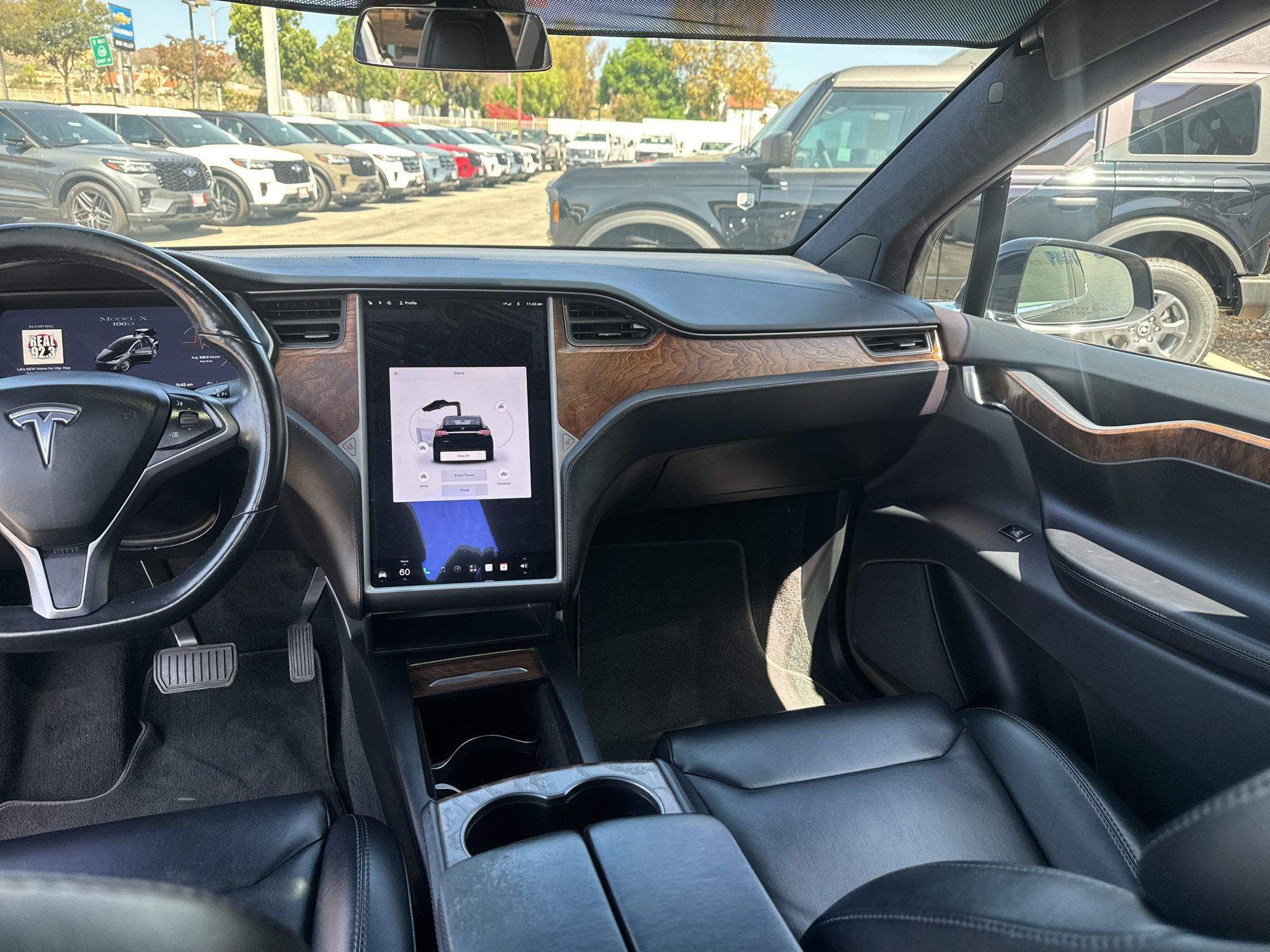 Used 2018 Tesla Model X 100D AWD/4WD image 20