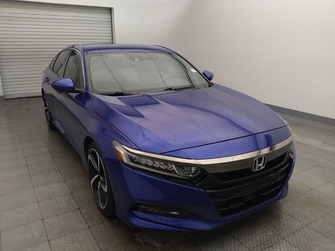 Used 2018 Honda Accord Sport image 14