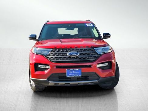 Certified 2022 Ford Explorer XLT w/ Equipment Group 202A image 2