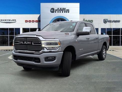 Used 2023 RAM 2500 Laramie AWD/4WD image 11
