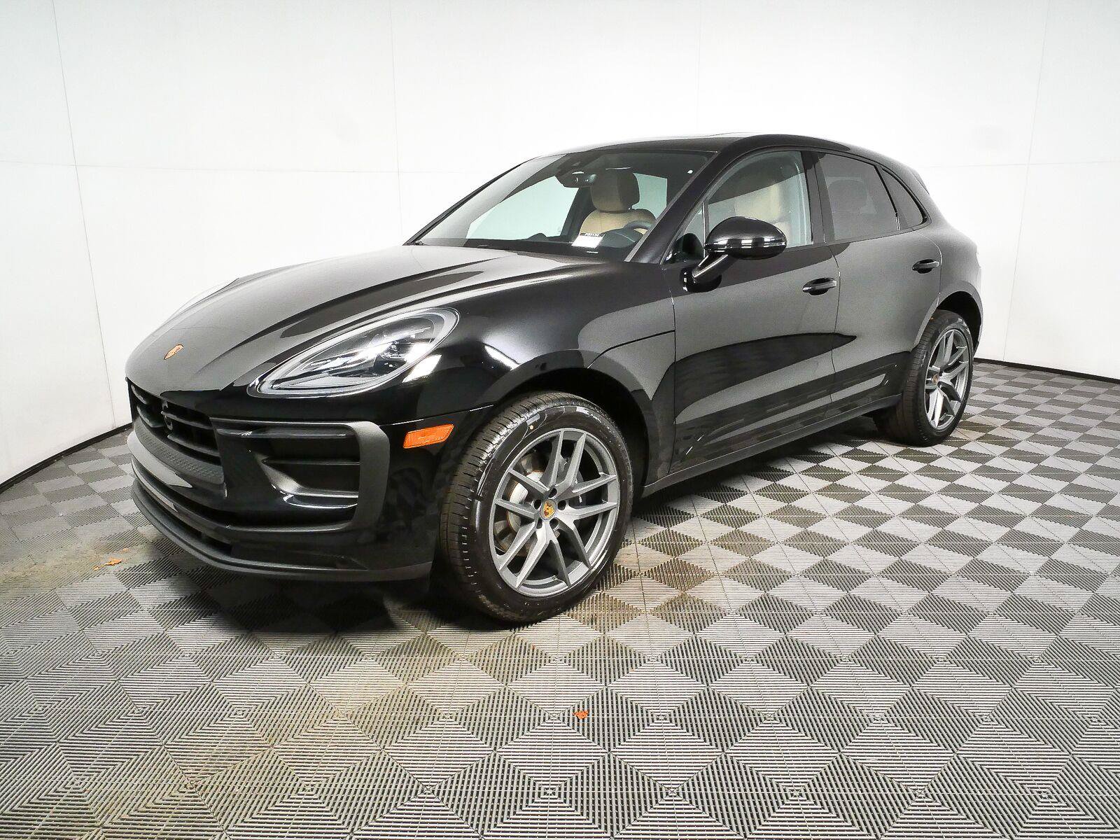 New 2026 Porsche Macan Turbo AWD/4WD image 1