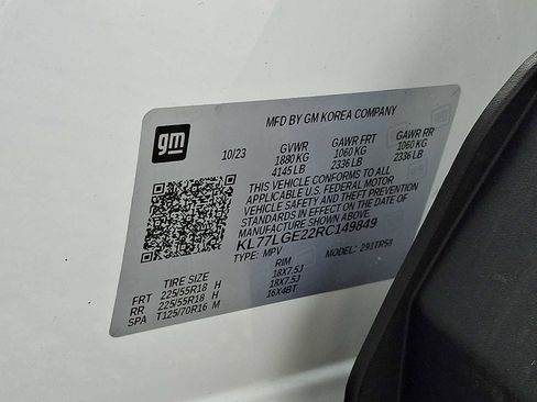 Used 2024 Chevrolet Trax RS w/ Driver Confidence Package FWD image 25