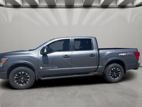 Used 2019 Nissan Titan PRO-4X w/ Pro-4x Convenience Package AWD/4WD image 2