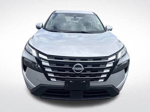 Used 2024 Nissan Rogue SV AWD/4WD image 11