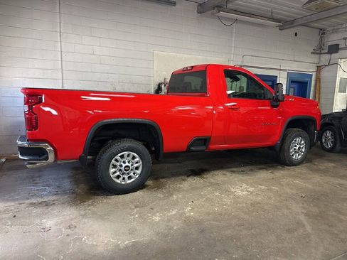 New 2026 Chevrolet Silverado 2500 LT image 2