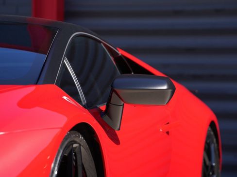 Used 2019 Lamborghini Huracan LP 580-2 image 12