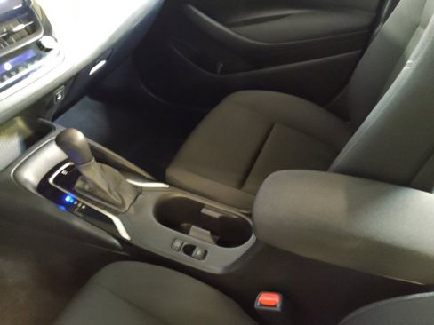 Used 2023 Toyota Corolla LE image 26