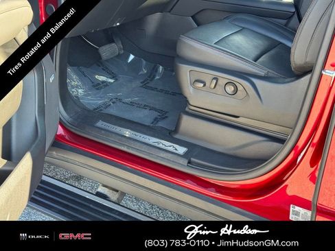 Used 2024 Chevrolet Tahoe High Country w/ Advanced Technology Package image 24