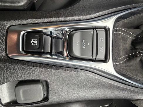 Used 2020 Chevrolet Camaro SS RWD image 24