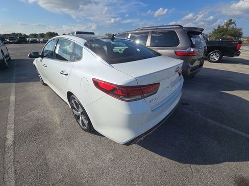 Used 2018 Kia Optima SX image 4