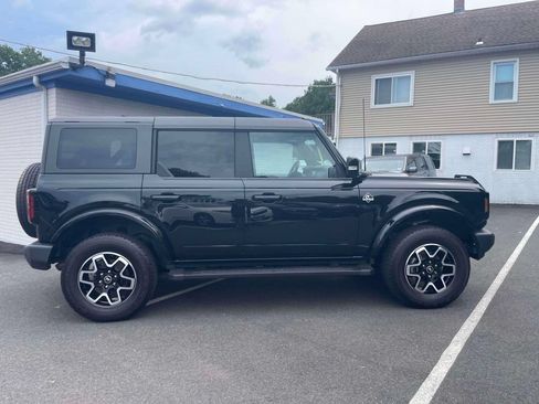 Used 2023 Ford Bronco Outer Banks AWD/4WD image 4