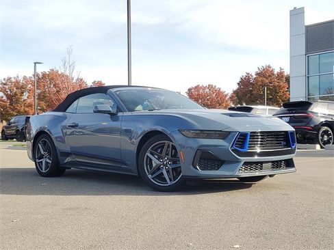 Used 2024 Ford Mustang GT Premium image 34