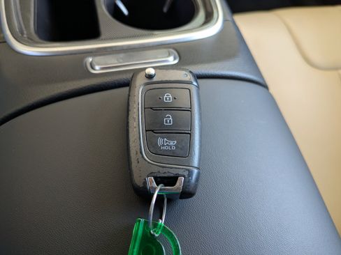 Used 2021 Hyundai Santa Fe SE FWD image 24