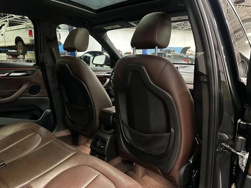 Used 2017 BMW X1 xDrive28i AWD/4WD image 18