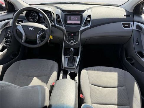 Used 2016 Hyundai Elantra SE image 13