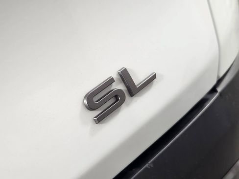 Used 2025 Nissan Murano SL AWD/4WD image 10