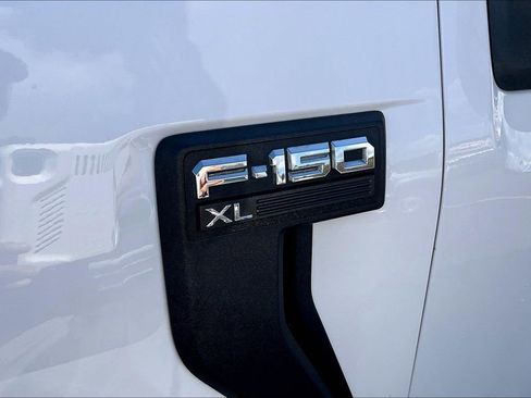 Certified 2021 Ford F150 XL w/ FX4 Off-Road Package AWD/4WD image 7