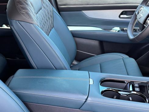 New 2026 Nissan Murano Platinum AWD/4WD image 10