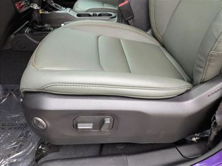 New 2026 Jeep Gladiator Mojave video 4