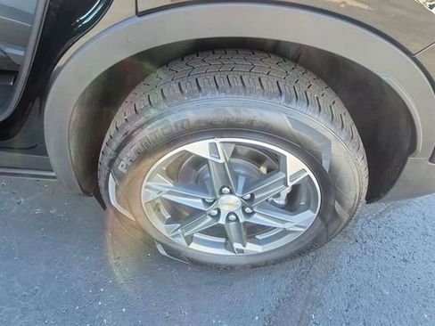 Certified 2025 Chevrolet Blazer LT image 30