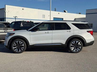 New 2026 Ford Explorer Platinum w/ LUX Leather Package