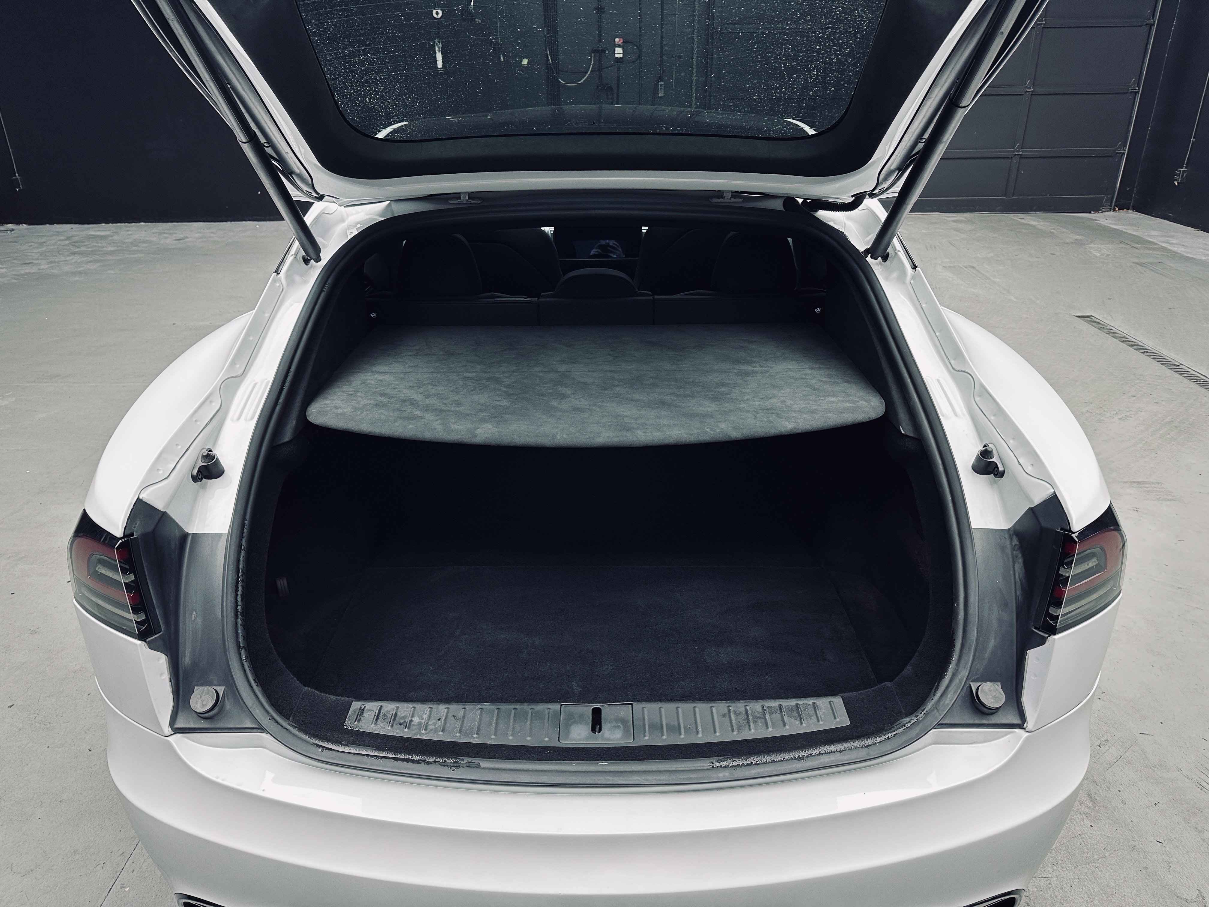Used 2023 Tesla Model S Plaid AWD/4WD image 39