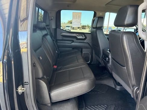 Used 2022 Chevrolet Silverado 1500 LT Trail Boss w/ LT Trail Boss Premium Package AWD/4WD image 11