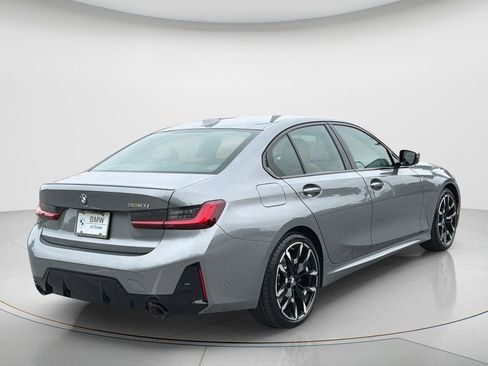 New 2026 BMW 330i Sedan w/ M Sport Package image 5