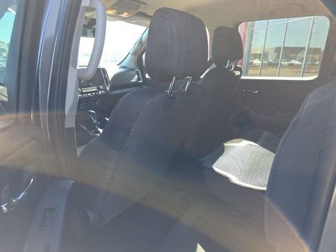 Certified 2025 Nissan Frontier SV w/ SV Convenience Package image 13