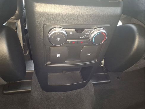 Used 2020 Ford Explorer XLT w/ Equipment Group 202A AWD/4WD image 15