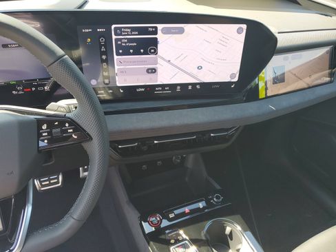 New 2027 Audi SQ6 e-tron Premium Plus AWD/4WD image 24