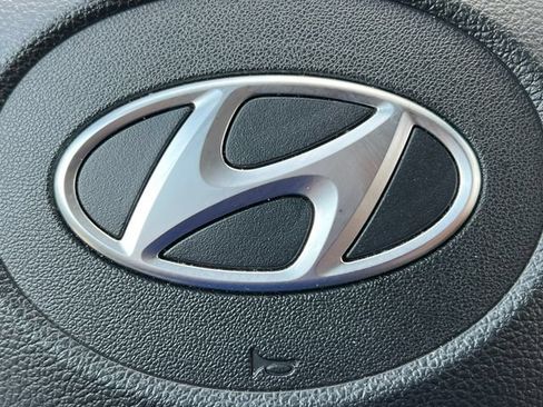 Used 2025 Hyundai Palisade SEL AWD/4WD image 12