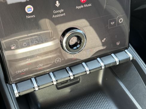 Used 2026 GMC Terrain Elevation w/ LPO, Floor Liner Package FWD image 18