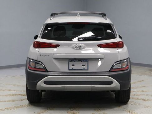 Used 2022 Hyundai Kona SEL FWD image 9